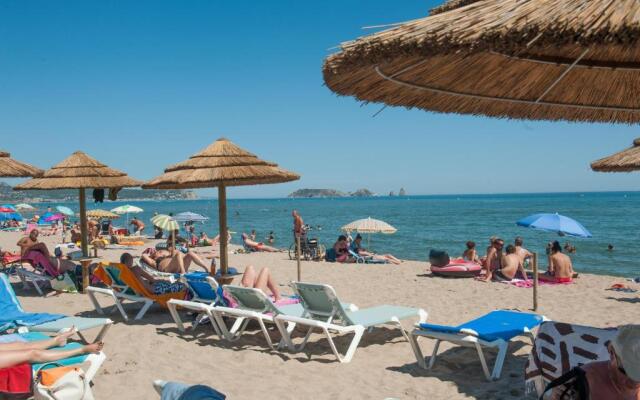 Càmping & Bungalows Platja Brava