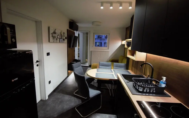 Jazine Lux Apartments