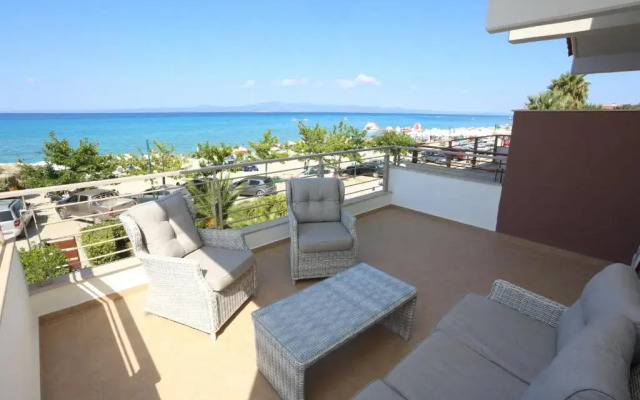 Villa The View - Beachfront, 5 Bedrooms, BBQ, View