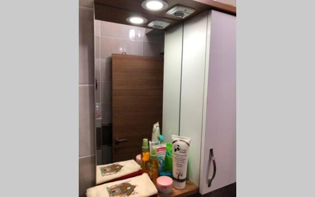 Comfy 3 Room House with Garden