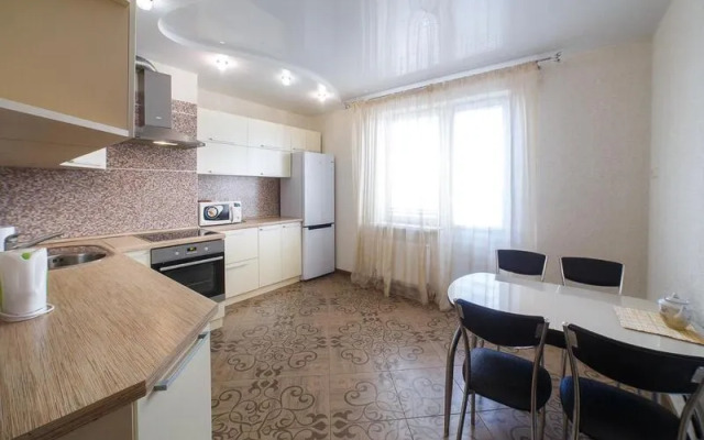 Уютная квартира на улице Сибирский Tракт, д. 13