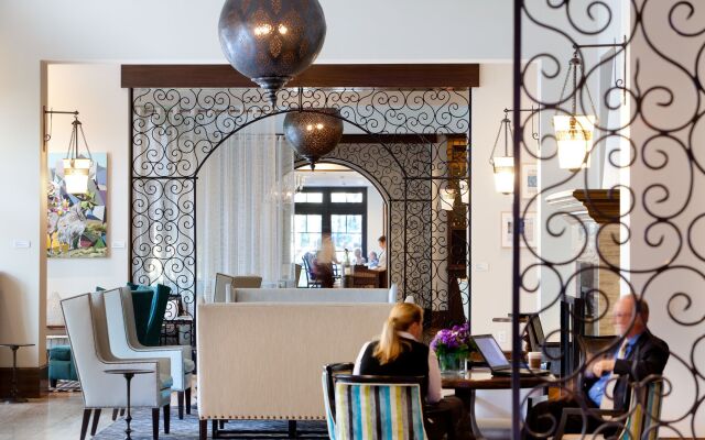 The Alfond Inn