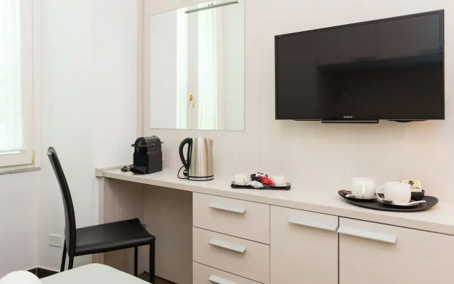 Andenis Luxury House