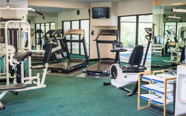 Sleep Inn & Suites