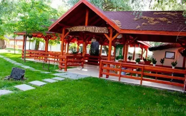 Pensiunea Nada Apelor