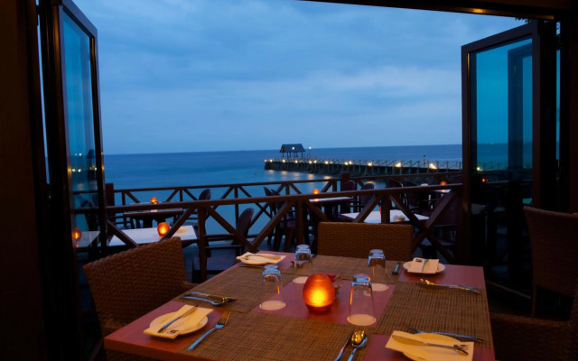 Tunamaya Beach & Spa Resort