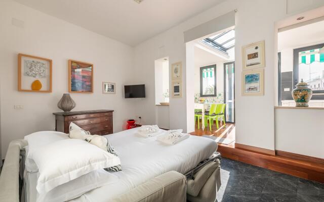 Lovely Apartment With Terrace Rome City Center