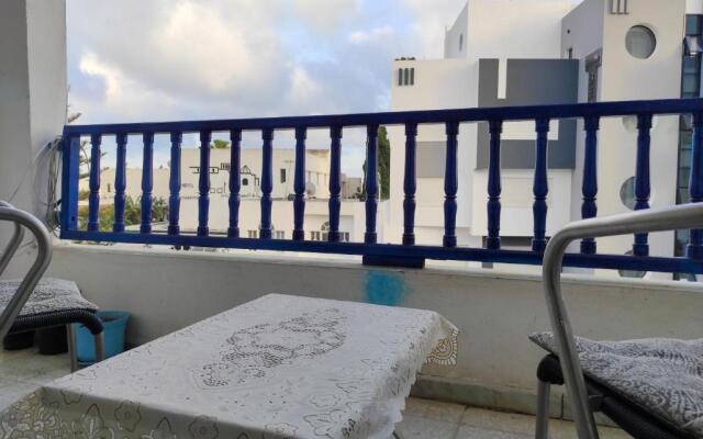 Ethnic Appartment Near The Beach