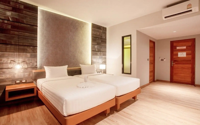 The Glory Gold Hotel