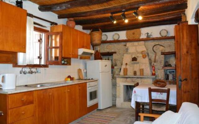 Agrotiko Traditional Houses