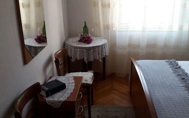 Guest House Roza