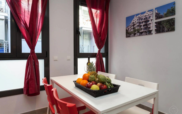 Via Augusta Apartments