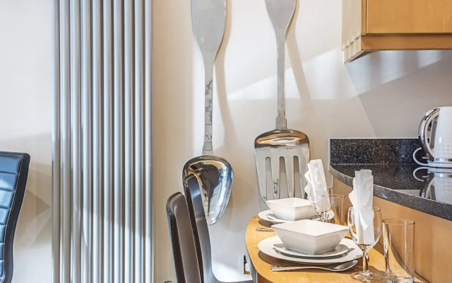 Canary Wharf Luxury Apartments