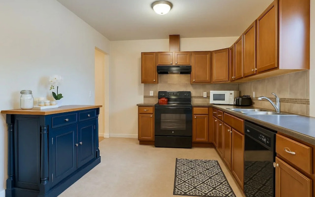 The Grand North Seattle Family Home