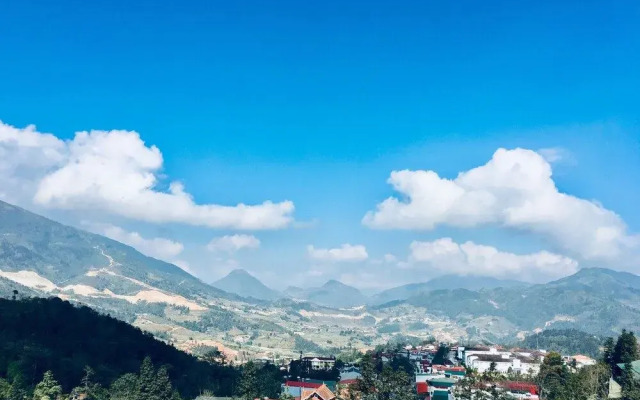 Cloud House Sapa