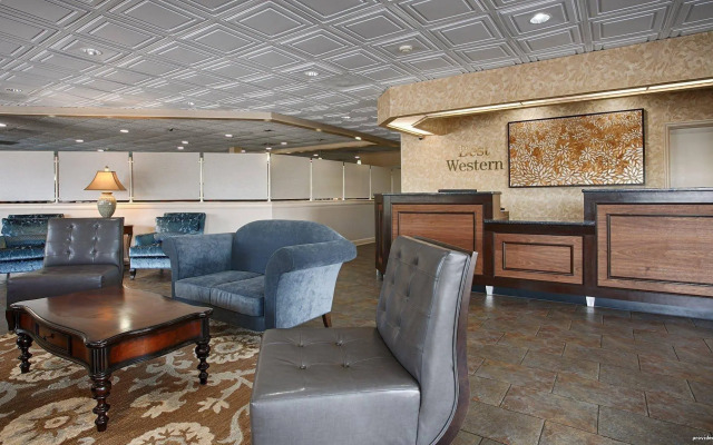 Ramada by Wyndham Savannah Gateway