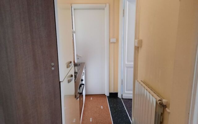 Appartamento a Invrea Posto Auto Incluso