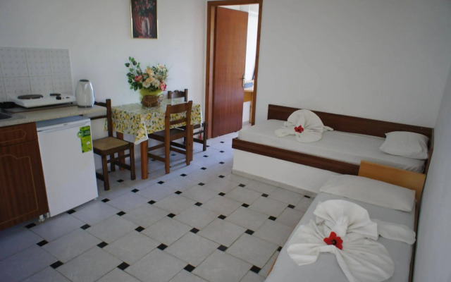 Fili Hotel Apartments
