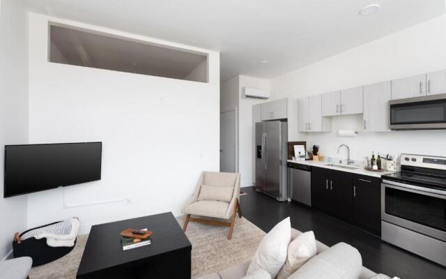 Flexhome Skywalk to Fiserv U1 RooftopGymParking