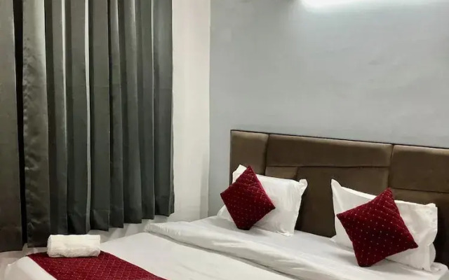 The Gleam Hotel