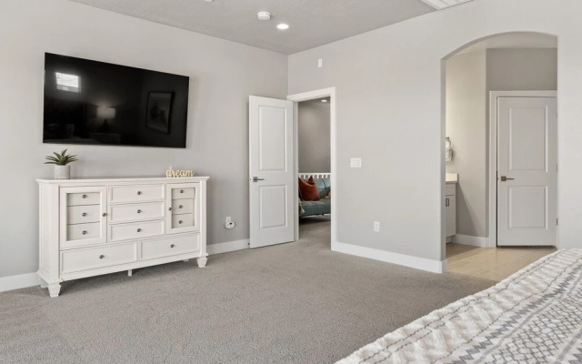 Southern Utah Adventure Gateway 6 Bedroom Townhouse