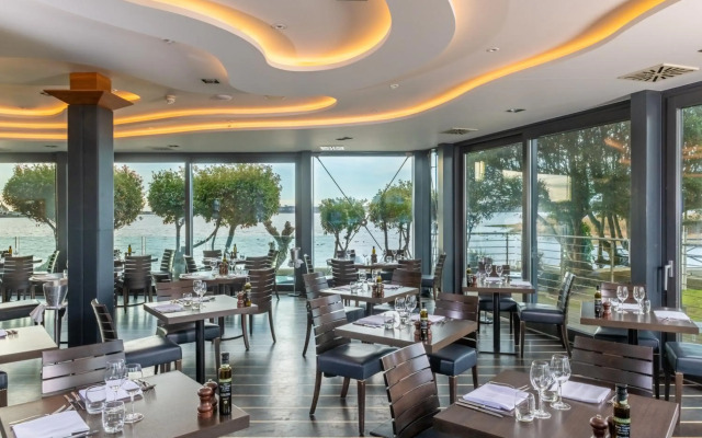 Harbour Hotel Christchurch