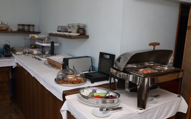 Arma Hotel
