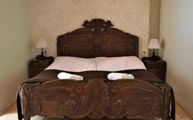 Eliso'S Guesthouse