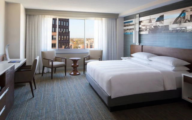 Kansas City Marriott Country Club Plaza