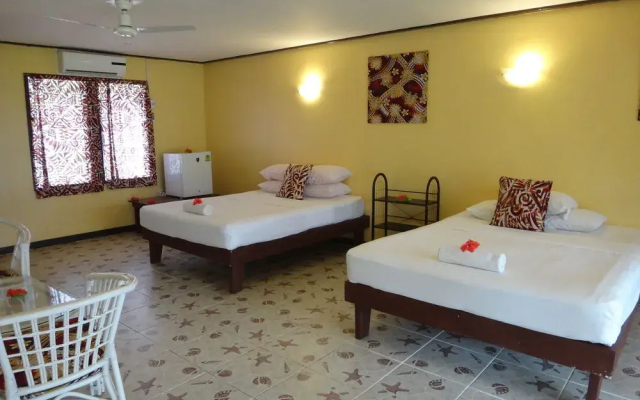 Va-i-moana Seaside Lodge