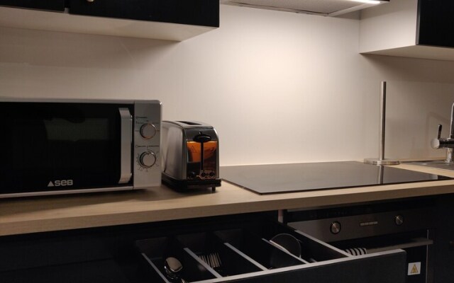 Appartement Confort Equipe Au Coeur De Beziers (Adults Only)