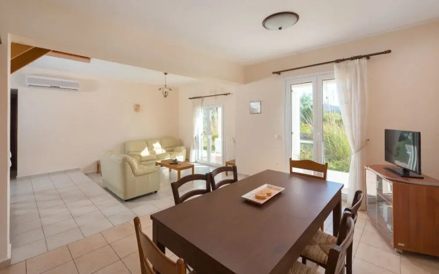 Apollo Villa