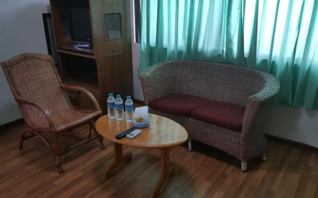 Maymyo Sa Khan Tha Hotel
