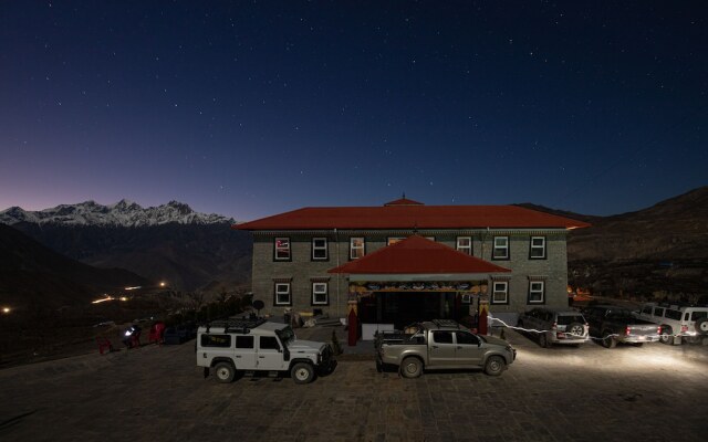 Lo Mustang Himalayan Resort