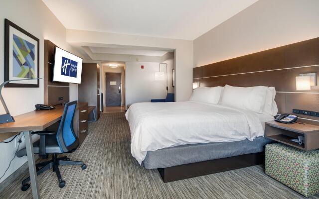 Holiday Inn Express Hotel & Suites Orlando - Apopka, an IHG Hotel