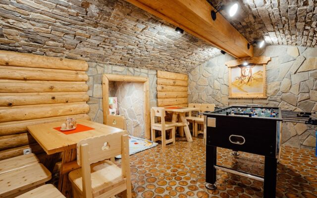 Jánošíkova Valaška Pension & Restaurant