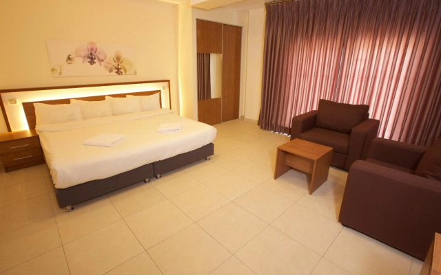 Lujain Hotel Suites