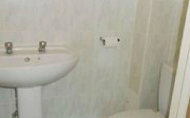 Pacific Inn London Heathrow