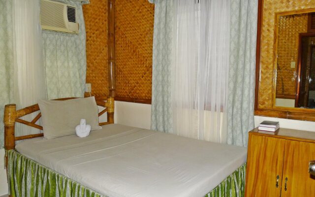 Kawayanan Resort