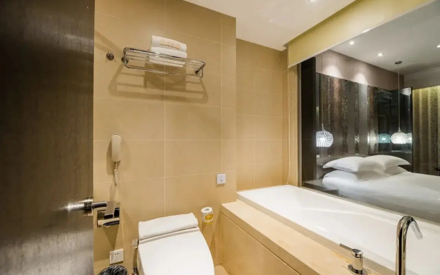 Yangzhou Slender West Lake Vientiane Hui Atour X Hotel