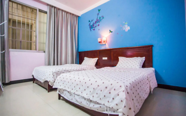 Yang Shuo Green Mountain Hotel