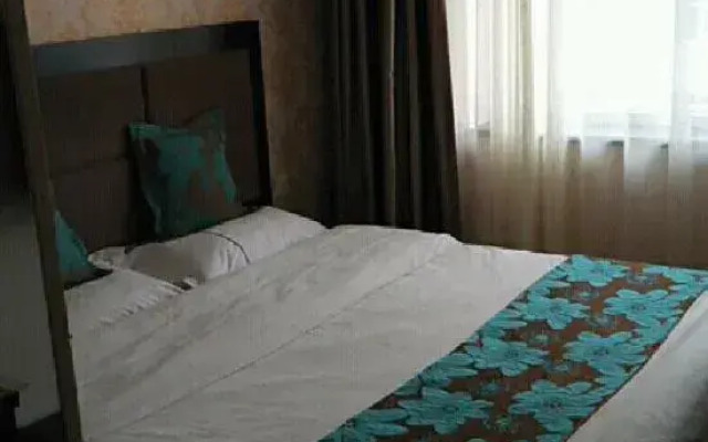 Tongda Business Hotel