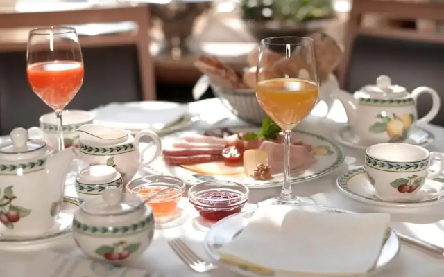 Hotel Restaurant Lindenhof