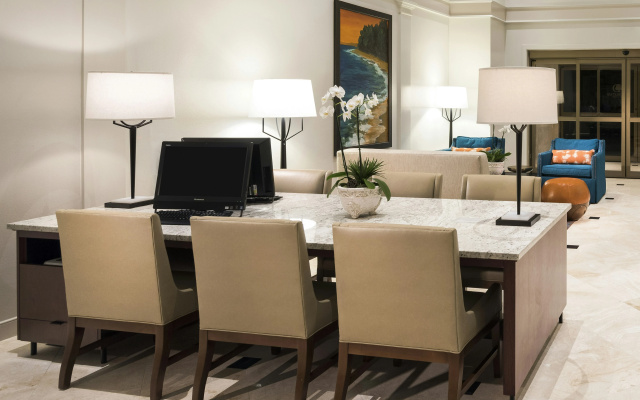 DoubleTree Suites by Hilton Naples