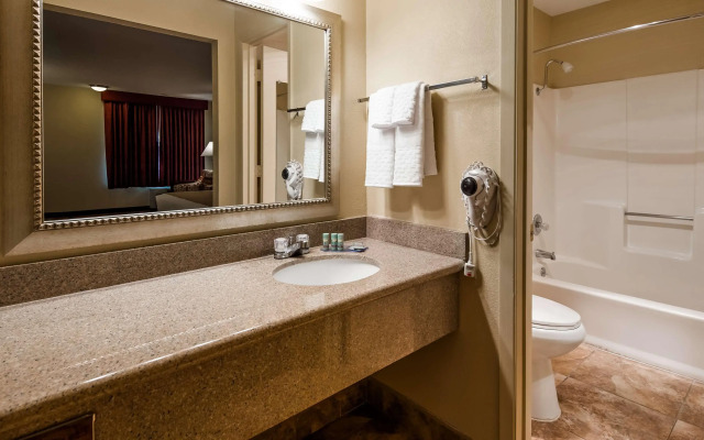 Best Western Pine Springs Inn