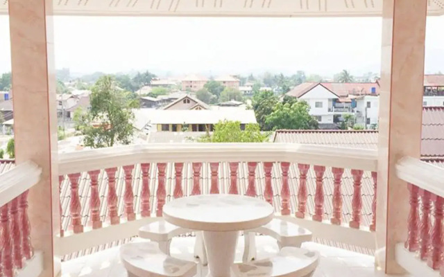 Yingthip 1 Apartment