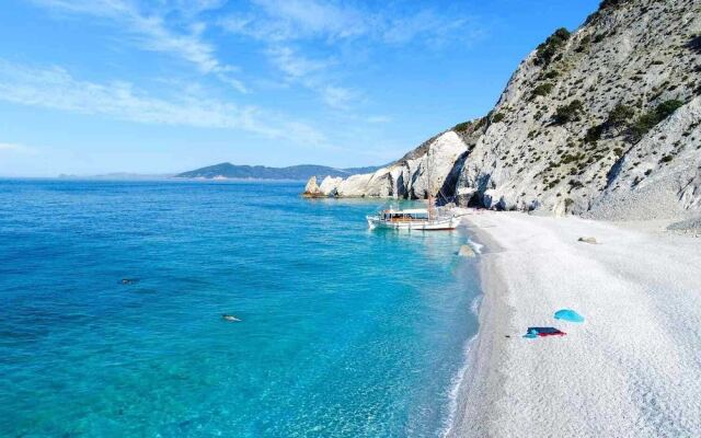 Capella Skiathos Town