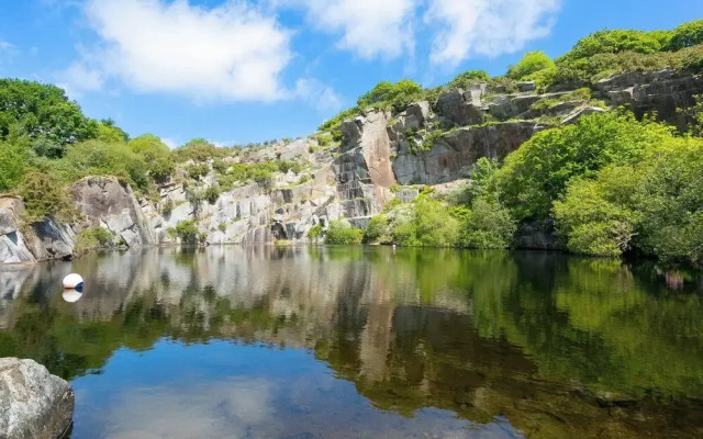 Tressa, Tor Down Quarry