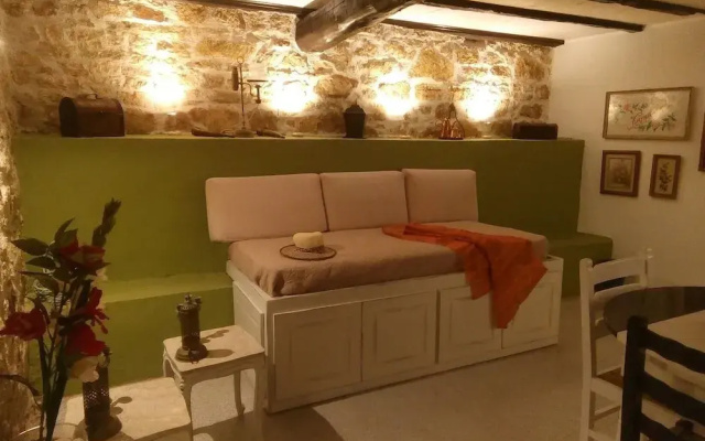 Aristidis Stone House
