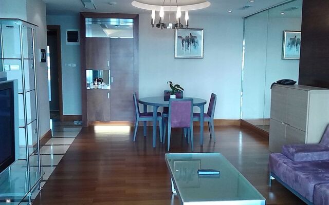 ACME Serviced Apartment